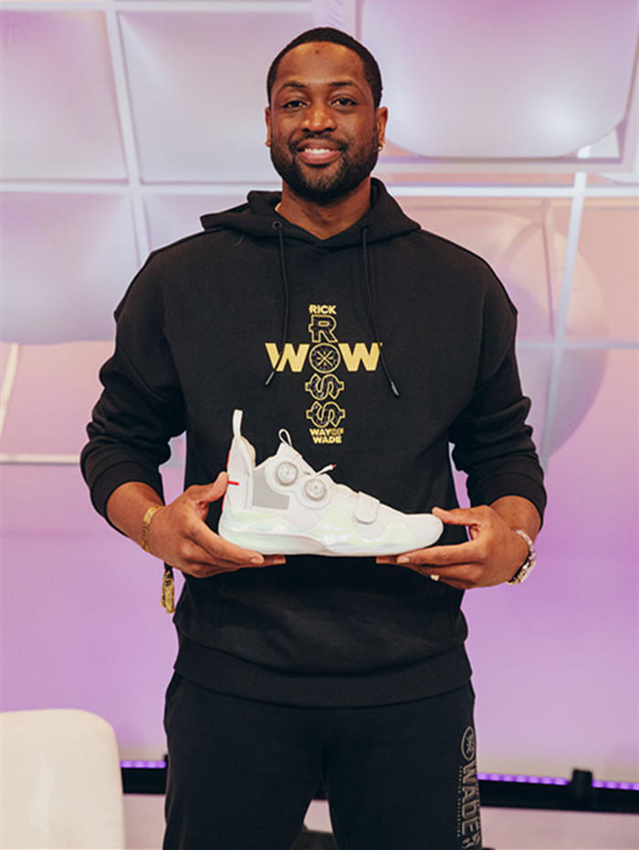 中质量与反 中质量与反