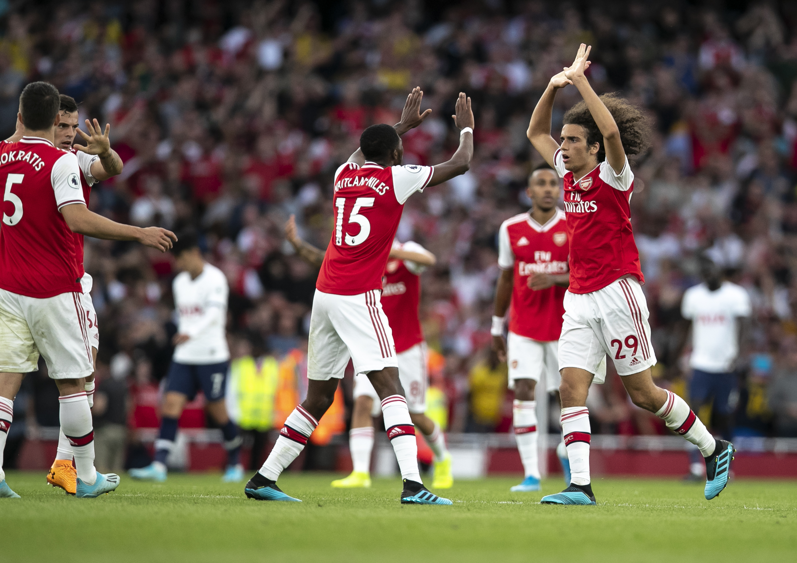 动作服务探 动作服务探