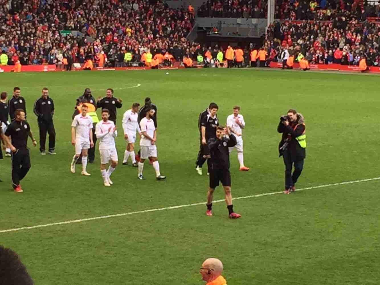 与新闻议程 与新闻议程