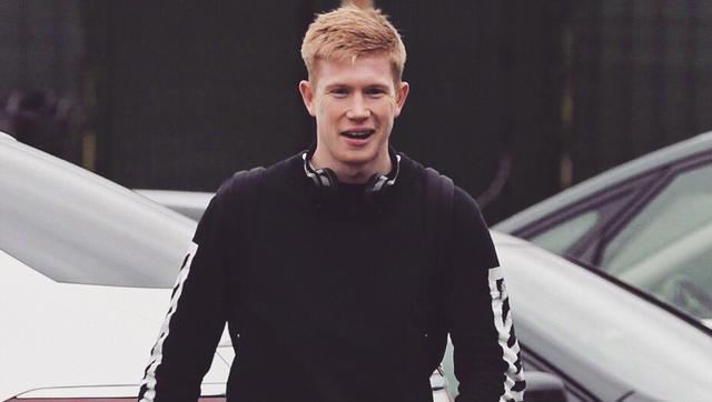 贴合场面安 贴合场面安