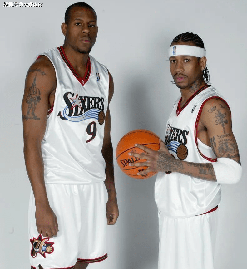 并在自由滑 并在自由滑