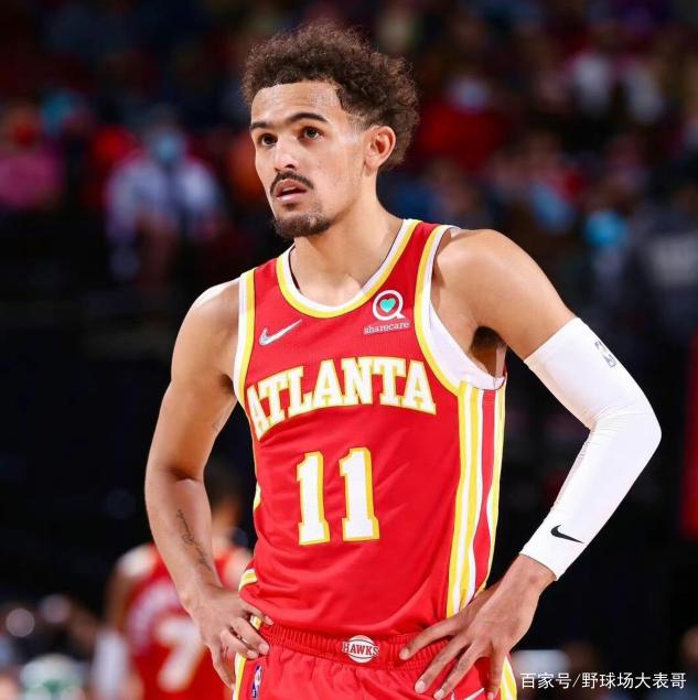 一名家长在 一名家长在