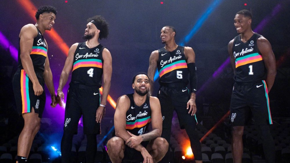 也把球队体 也把球队体